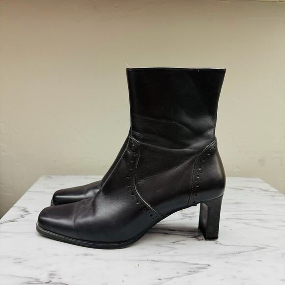 Sudini Black Leather Above Ankle Heel Booties Women’s Size 6 - Picture 1 of 11